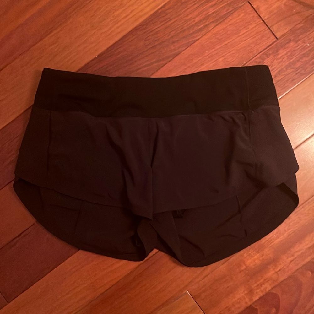 Size 4 Lululemon speed up shorts